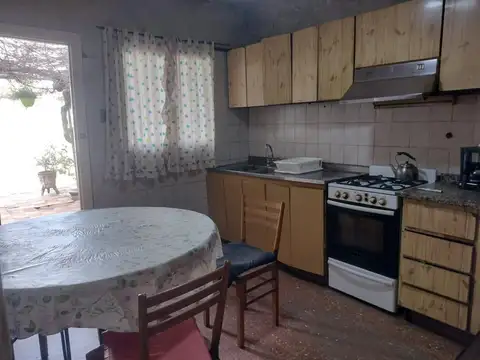 Excelente Propiedad Multifamiliar - Villa Ballester