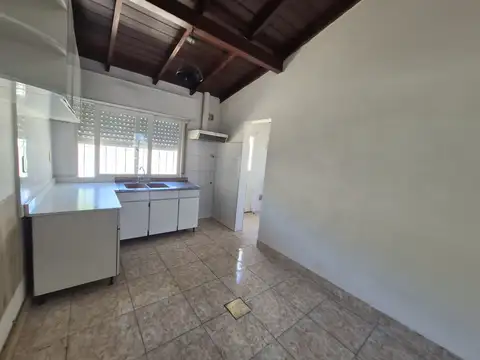 Casa en Alquiler en Merlo, $ 800.000