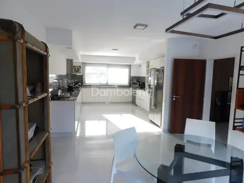 Casa Chalet  en Venta en San Diego, Francisco Álvarez, Moreno