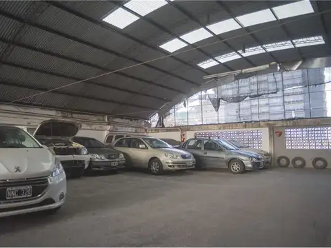 Fondo Comercio en Venta con 276 cocheras
