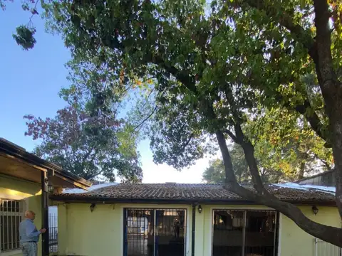 Domingo Martínez De Irala 2300