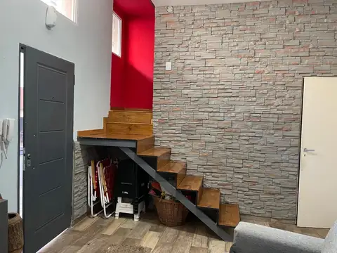 Depto Tipo Casa en Venta 1 año