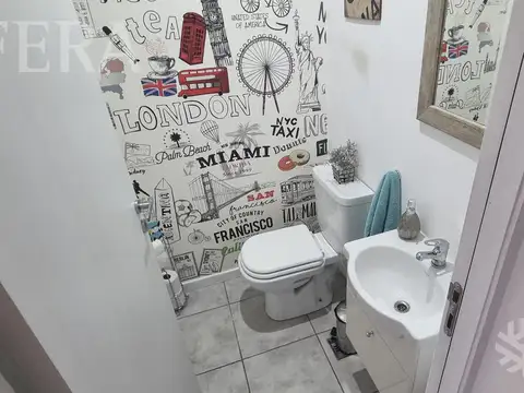 Departamento 4 ambientes con 2 baños