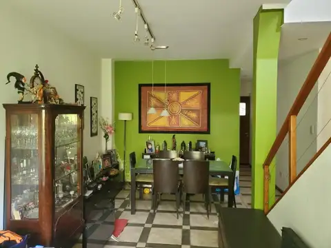 Depto Tipo Casa en Venta en Villa del Parque, USD 300.000