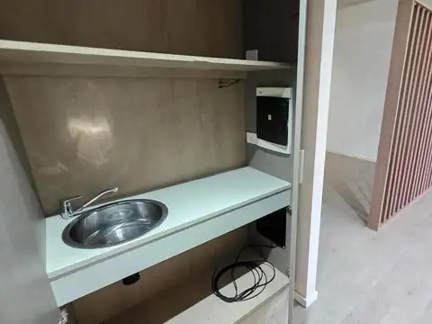 Oficina en Alquiler en Monserrat, $ 820.000