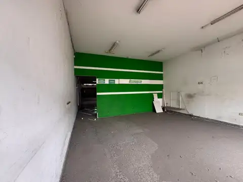 Local en Venta en Zona Centro, USD 330.000