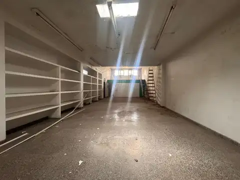 Local en Venta en Zona Centro, USD 330.000