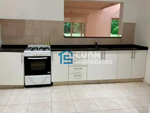 Casa 4 ambientes con 3 baños