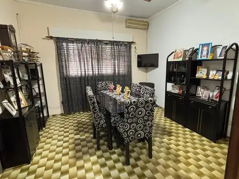 Casa en Venta en Villa Santos Tesei, USD 130.000