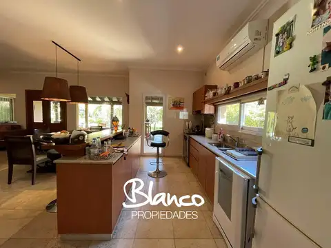 Casa  en Venta en Villa Olivos, Garin, Escobar
