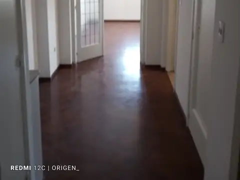 Depto Tipo Casa en Venta de 3 dormitorios