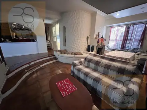 Casa en Venta en Villa Sarmiento, USD 250.000