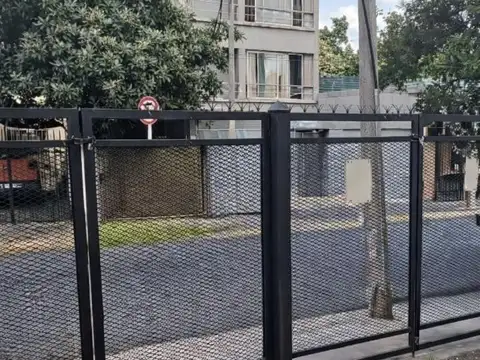 Alquiler 2 Amb al Frente con Cochera. MORON