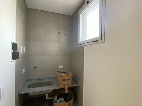 ¡ALQUILA! Locales sobre Colectora Ruta N°2 – A ESTRENAR