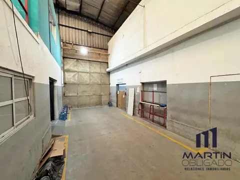 Depósito con oficinas en excelente zona de San Miguel