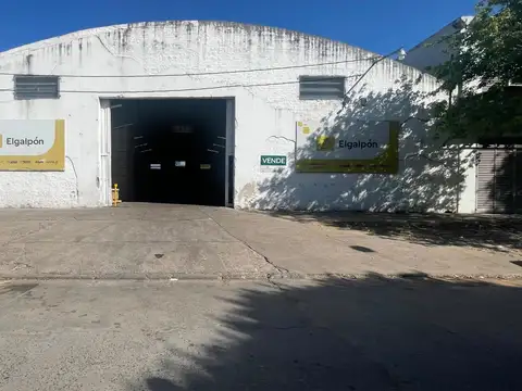 Galpón en Venta! a mts. de Av. 9 de Julio