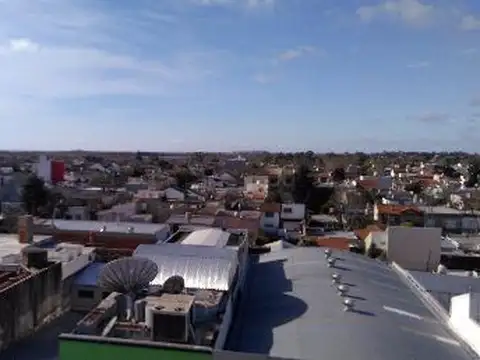 XINTEL(MBA-MBA-188) Departamento - Venta - Argentina, Quilmes - HIPOLITO YRIGOYEN 37