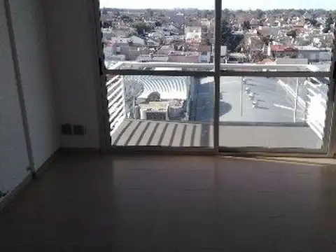 HIPOLITO YRIGOYEN 100, Piso 2