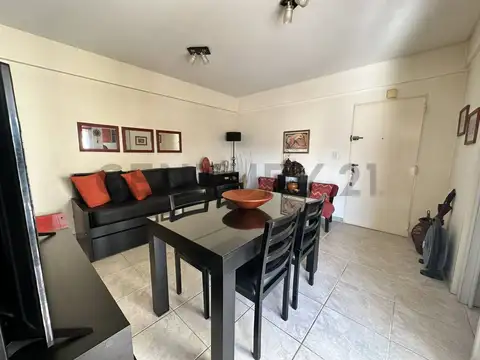 Elpidio gonzalez 4600, Piso 5