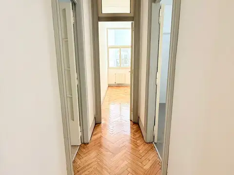 Oficina en Venta con 1 cochera