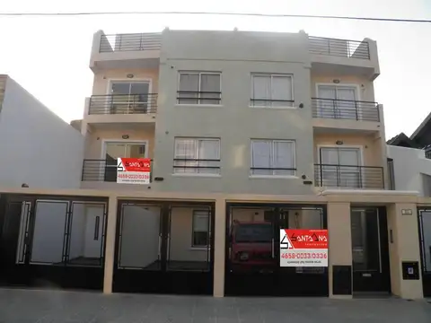 En Departamento en ALQUILER CENTRO DE RAMOS MEJIA   2 AMBIENTES AL FRENTE CON TERRAZA PROPIA