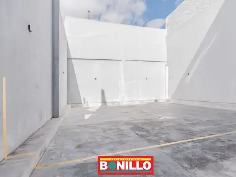 Cochera descubierta venta Villa Urquiza