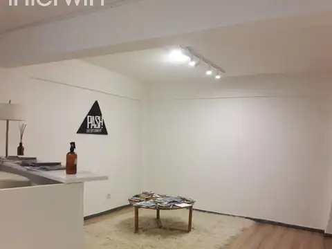 Oficina en Venta 20 años