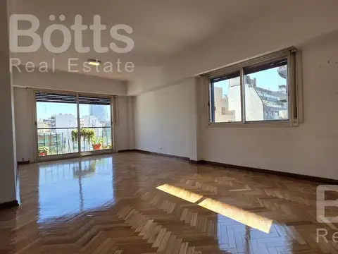 Venta Departamento 4 ambientes   dependencia, balcón, al frente en Palermo