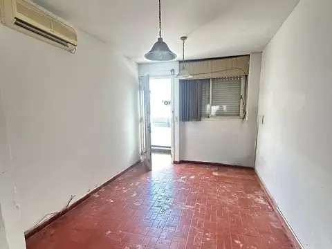 Propiedad en excelente ubicación p+oxima al centro