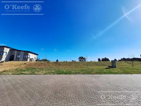 Terreno en Venta 20  mts Frente