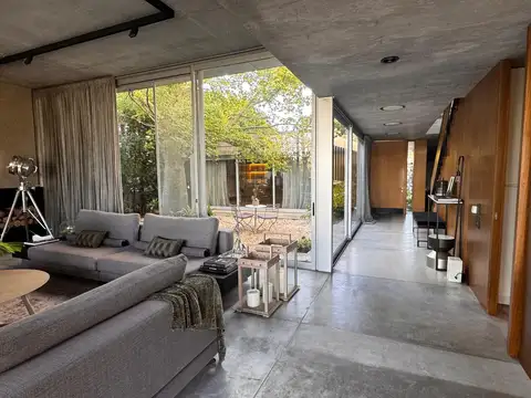 Casa en Alquiler Temporal en Santa Barbara, USD 9.000