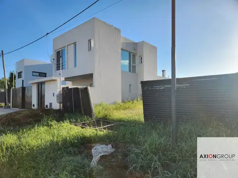 Terreno / Lote en venta de 340m2 ubicado en Joaquín Gorina