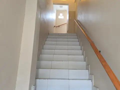 Depto Tipo Casa en Alquiler en Caseros, $ 540.000