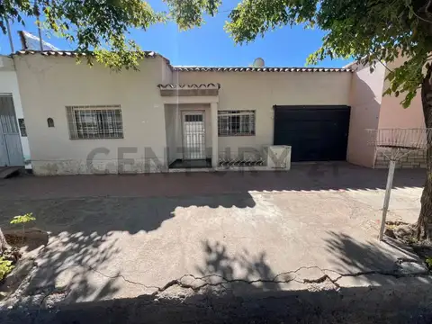 Century21Lopez vende Casa a demoler entrada de Lujan de Cuyo