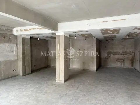 Local Comercial - Excelente Ubicación