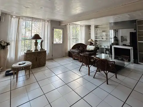 Depto Tipo Casa en Venta de 3 dormitorios