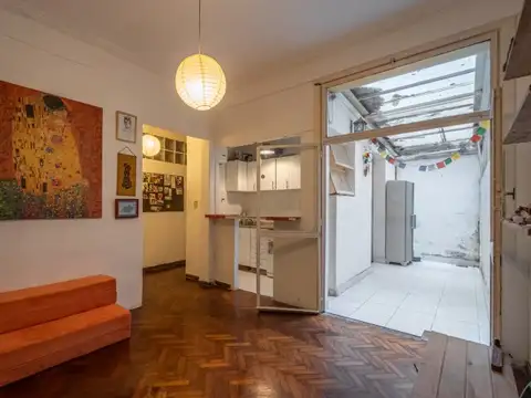 Julián Alvarez 900 , Piso 0