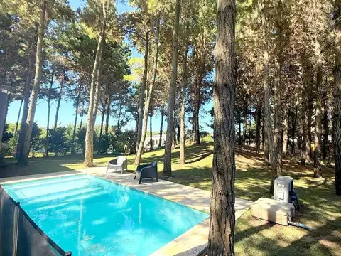 Casa 3 ambientes con 2 baños