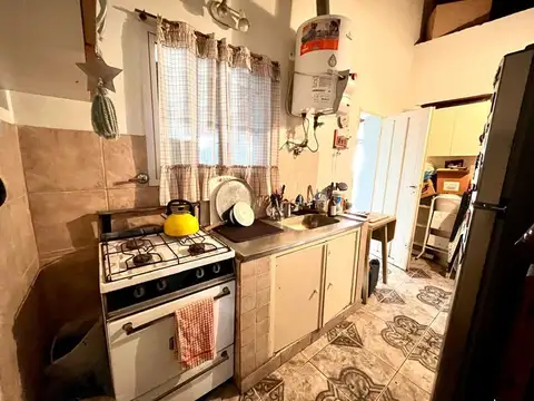 Casa 3 ambientes con 1 baño