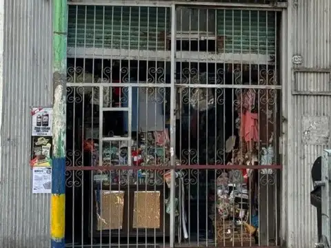 Local - Alquiler - Argentina, Capital Federal - Almirante Brown 1200