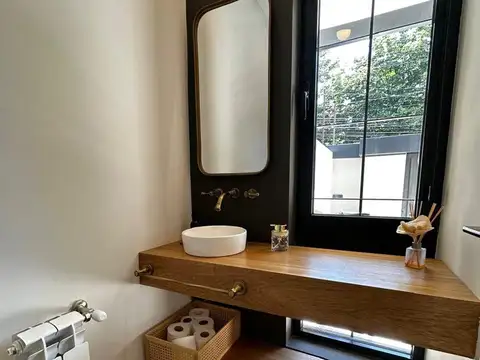 Casa en Venta con 1 cochera