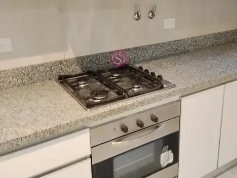 Departamento en Alquiler con 1 cocheras