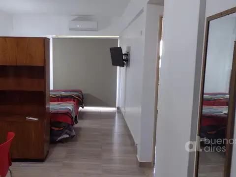 Acuña de Figueroa  al 200