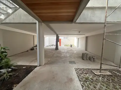 Venta - Cochera semicubierta en edificio a estrenar