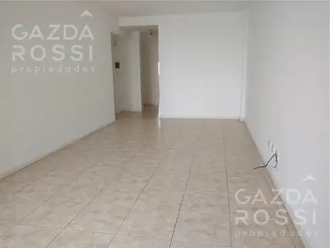 Departamento en Alquiler en Lomas De Zamora, $ 740.000
