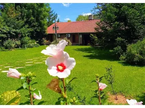 Casa en Venta en Los Mirasoles, USD 195.000