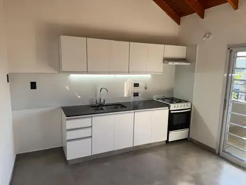 Depto Tipo Casa en Alquiler A Estrenar