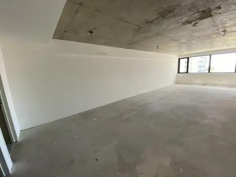 Oficina en Venta al Este