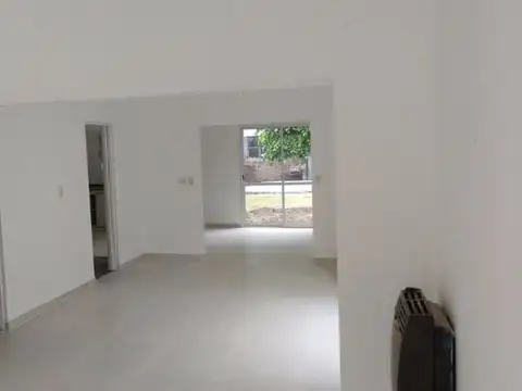 Casa en Alquiler de 3 dormitorios