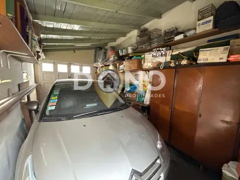 Casa en Venta con 1 cochera